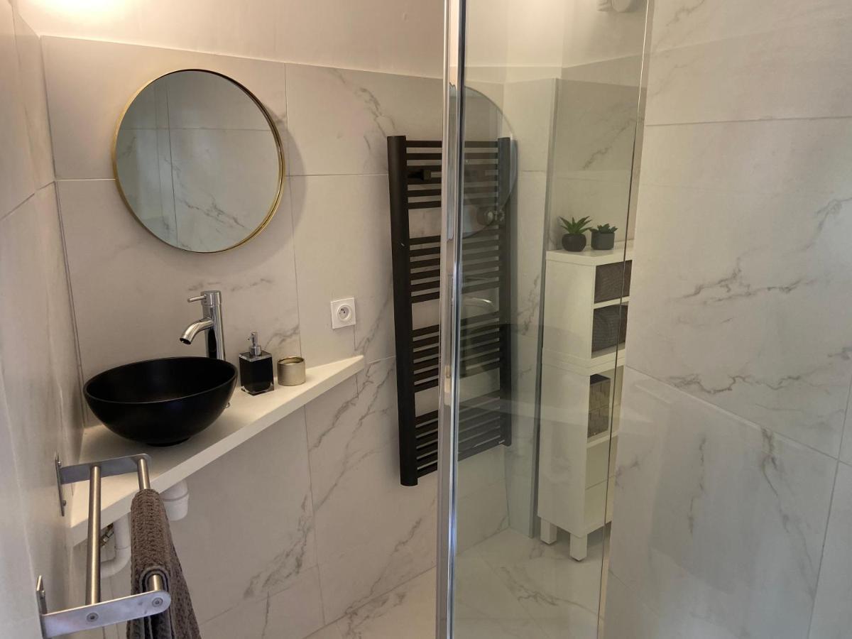 La Reinesse Appartement Flayosc Buitenkant foto